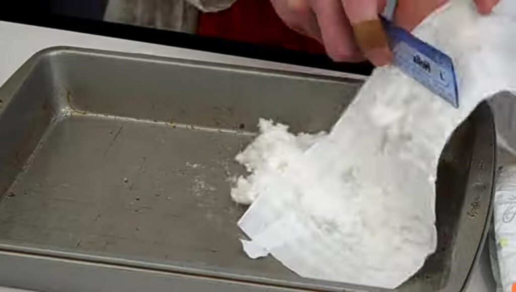 Extracting sodium polyacrylate from baby diapers