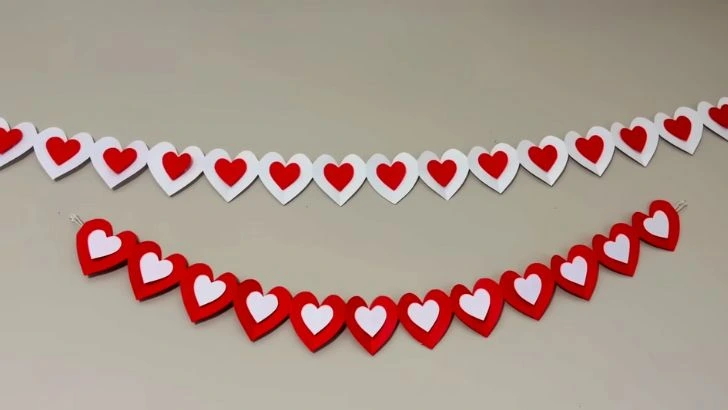 Heart-Shaped Paper Chain