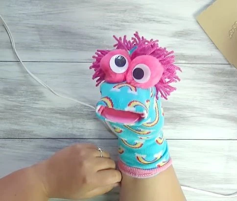  Sock Puppets